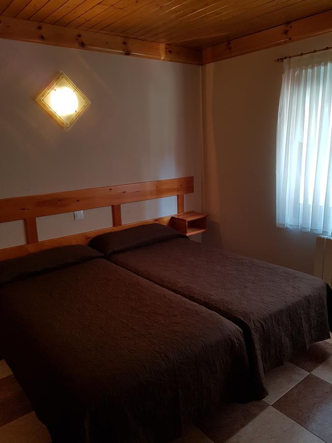 Pension Arenal San Vicente De La Barquera Exterior photo